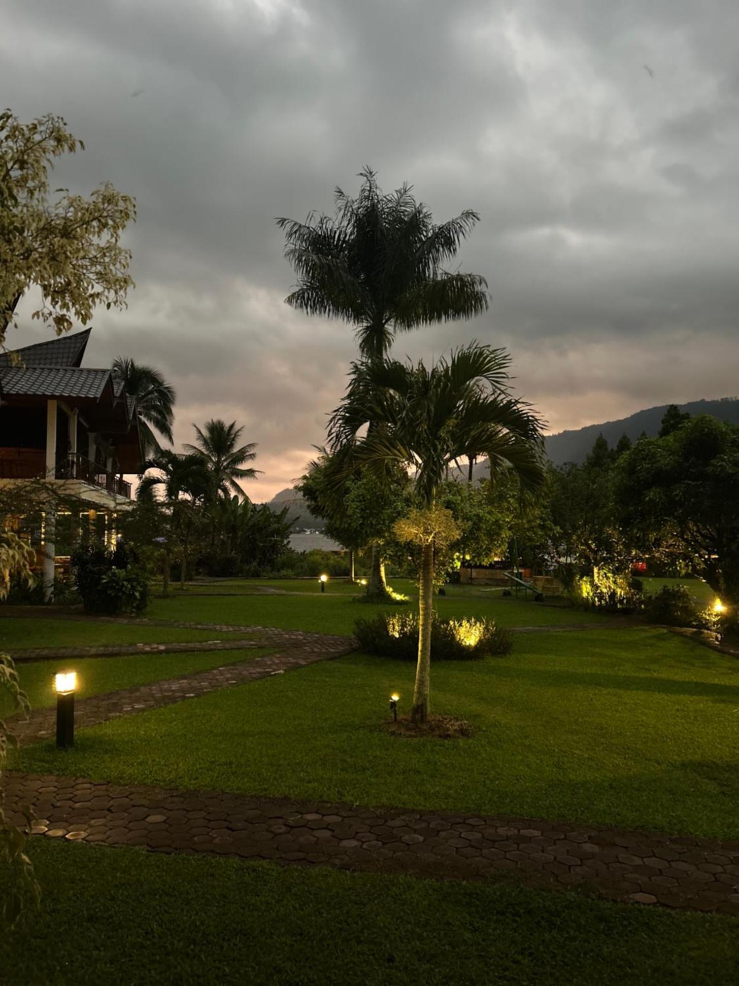 Tabo Cottages Tuk Tuk Exterior foto
